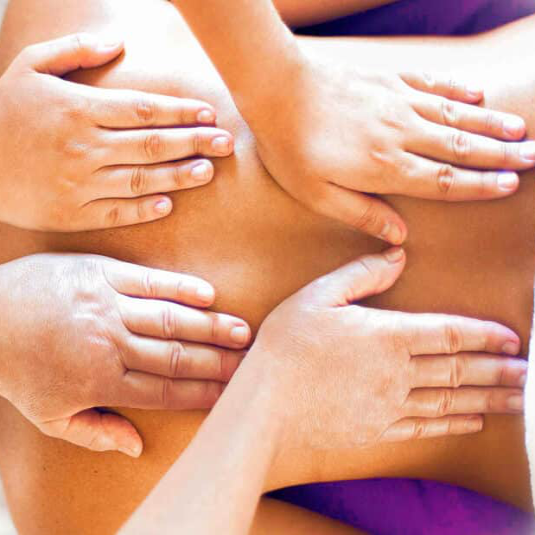 Photo illustration massage energetique 4 mains